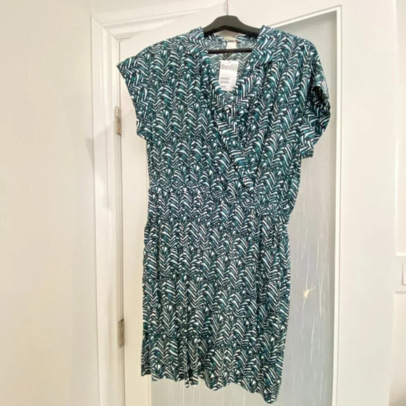 H&M Tropical Teal Green Print Romper Size 10 with Capped Sleeves NWT - Picture 15 of 15